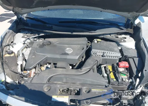 2015 Nissan Altima 2.5 Sv z USA, uszkodzony, nr VIN 1N4AL3AP8FC496204